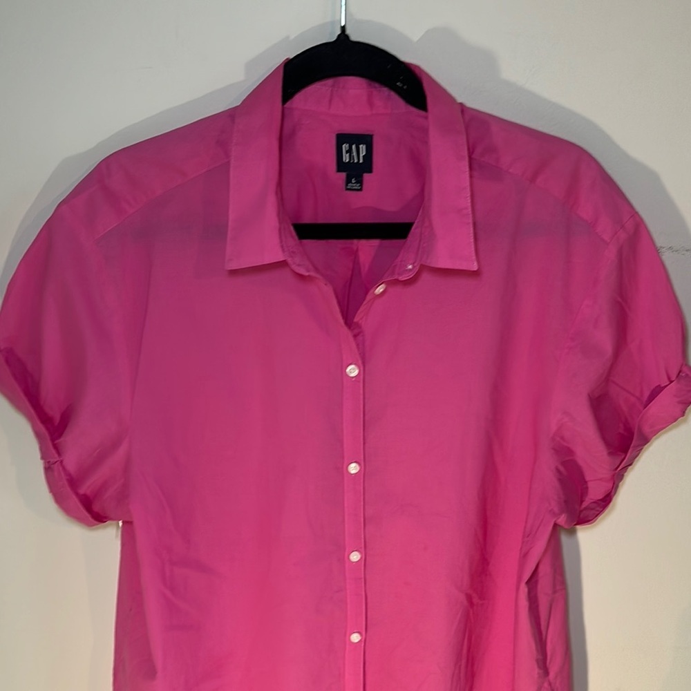 GAP Women's Top - Picture 10 of 12